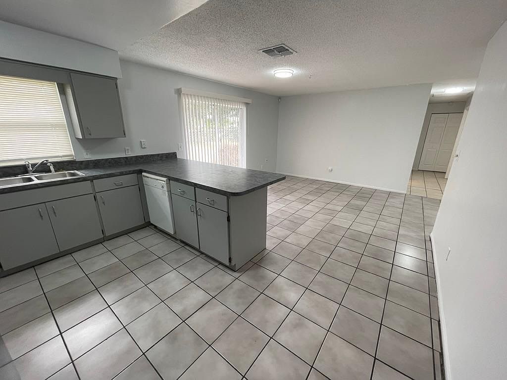 2801 Avenue U NW, photo 9