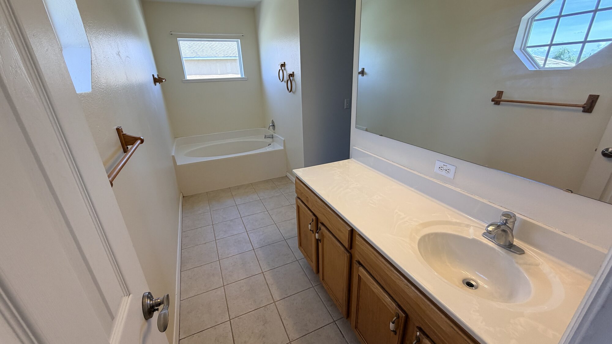 Primary bath